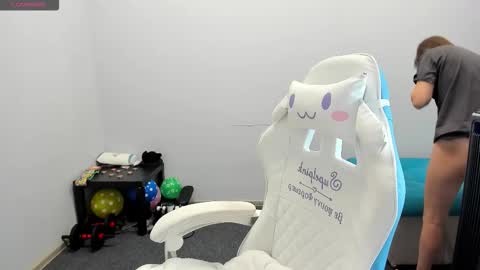 Snapshot of sugar_bunny_girl chatting on October 20, 2025, 1:28 am Ariana online show from October 20, 2025, 1:28 am