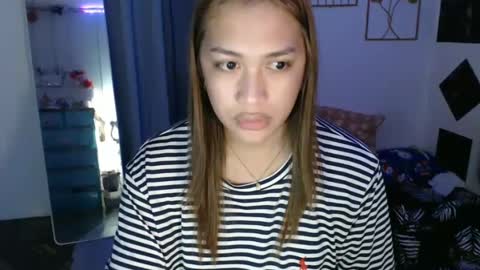 sugar_chloe17 online show from February 17, 2025, 6:20 am