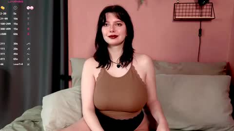 Snapshot of sugar_tomato chatting on April 23, 2026, 1:02 pm Maria online show from April 23, 2026, 1:02 pm