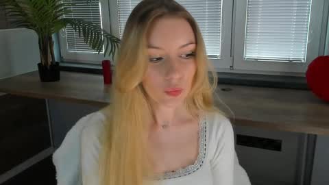 Alicia online show from May 12, 2026, 7:38 am