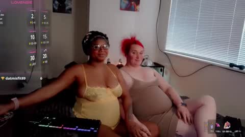 lexi love online show from September 26, 2025, 1:20 am