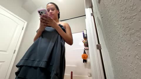 Snapshot of sugarbossbaby02 chatting on February 27, 2026, 2:39 pm sugarbossbaby02 online show from February 27, 2026, 2:39 pm