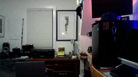 Snapshot of sugardotdom chatting on April 15, 2026, 2:07 am Sugar online show from April 15, 2026, 2:07 am