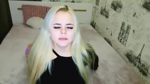 sugarkissx online show from November 15, 2025, 6:48 pm