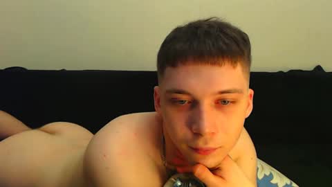 Snapshot of sugarrebit chatting on January 10, 2025, 10:46 pm Sugarbutter  online show from January 10, 2025, 10:46 pm