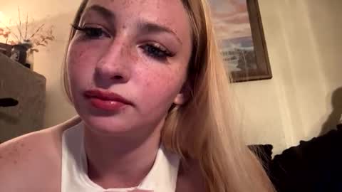 sugarrushxoxo online show from March 22, 2026, 5:33 am