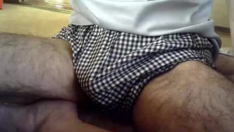 sugereyes99 online show from May 18, 2026, 5:46 am