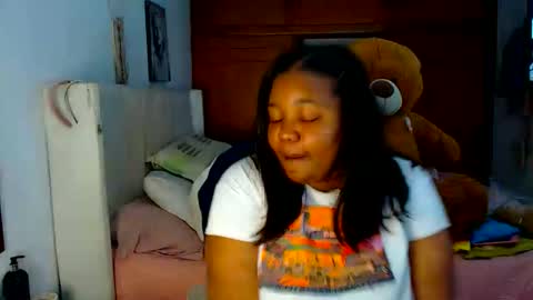 Cami   Back in 2 hours online show from February 19, 2026, 4:19 am