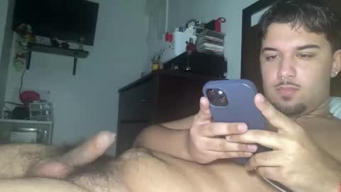 Snapshot of sugxr333xoxo chatting on January 1, 2025, 6:37 am john.  online show from January 1, 2025, 6:37 am