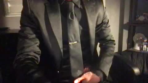 Snapshot of suitfetishez chatting on April 2, 2026, 3:04 am suitfetishez online show from April 2, 2026, 3:04 am