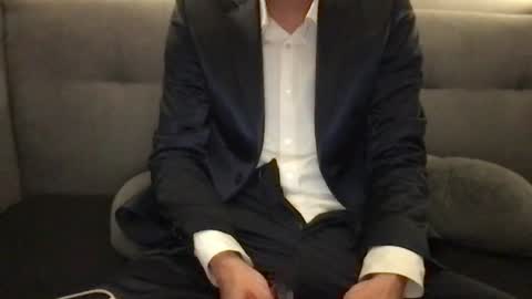 Snapshot of suitfetishez chatting on June 12, 2026, 1:26 am suitfetishez online show from June 12, 2026, 1:26 am
