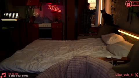 Lika ginger  Jessy blond   online show from December 12, 2024, 7:08 am