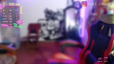 Snapshot of sukichan_ chatting on September 9, 2025, 8:30 pm Sukylee online show from September 9, 2025, 8:30 pm