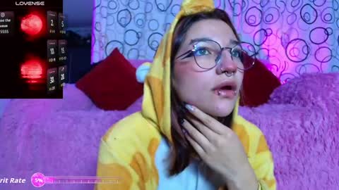 Snapshot of sukifuyu__ chatting on July 8, 2026, 12:09 pm online show from July 8, 2026, 12:09 pm