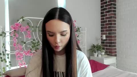 Snapshot of sulemarine chatting on March 22, 2026, 10:29 am Lina 3 online show from March 22, 2026, 10:29 am