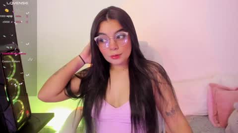 sumersunsett online show from February 3, 2025, 2:14 am