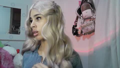 Snapshot of summer_09 chatting on December 21, 2025, 4:08 am summer 09 online show from December 21, 2025, 4:08 am