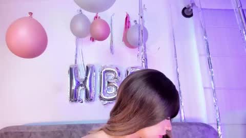 OnlyFans summer holiday online show from January 19, 2025, 11:34 am