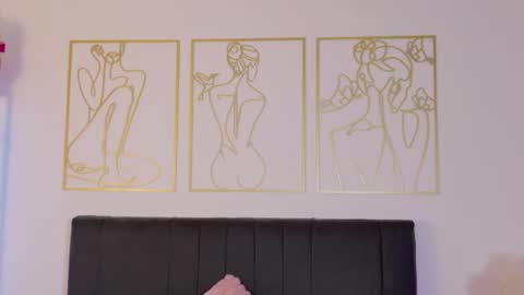 OnlyFans summer holiday online show from October 23, 2025, 8:13 am