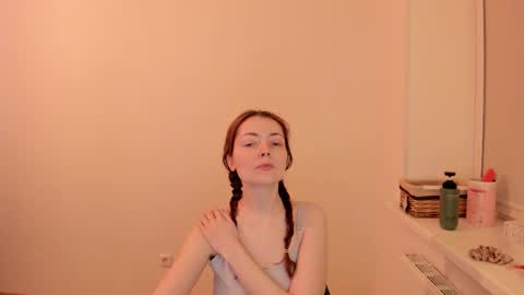 Snapshot of summer_preston chatting on February 27, 2026, 3:50 am Summer Preston online show from February 27, 2026, 3:50 am