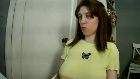 summerbluesky online show from July 3, 2026, 4:57 pm