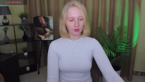 summerjem online show from November 27, 2025, 9:44 am