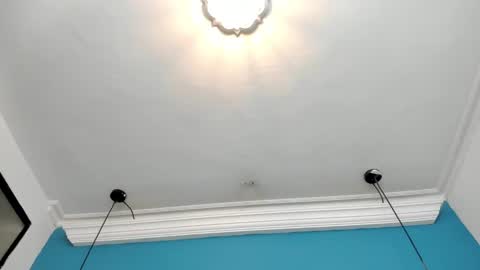 Summer online show from December 14, 2024, 3:47 pm