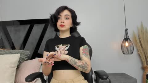 Summer online show from March 8, 2025, 4:06 pm