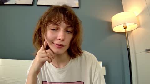 luna online show from February 12, 2025, 4:44 am