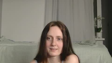 Snapshot of sun_sparkle chatting on January 13, 2026, 4:56 pm Olivia online show from January 13, 2026, 4:56 pm