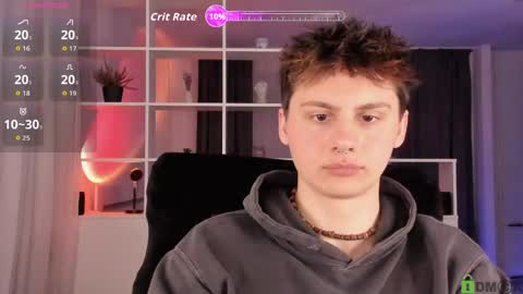 Snapshot of sunburn_boy chatting on April 30, 2026, 6:47 pm Emilio online show from April 30, 2026, 6:47 pm