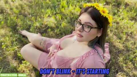 Tina. Im topless model  online show from March 29, 2026, 8:58 am