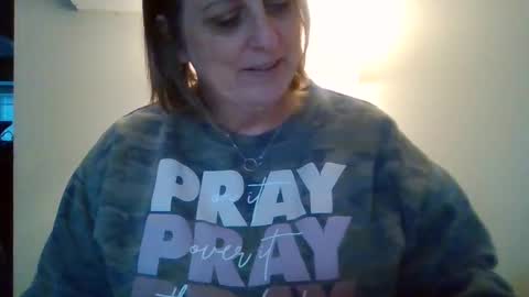 Snapshot of sunflower556 chatting on November 14, 2025, 9:13 pm Sunflower online show from November 14, 2025, 9:13 pm