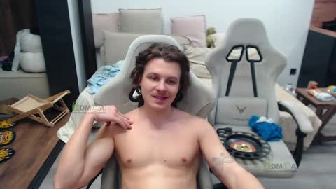 Alice and Sergey online show from March 28, 2026, 8:36 am