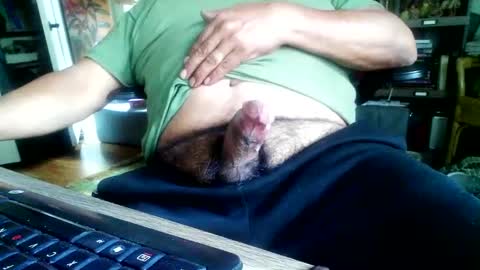 sunny562 online show from February 8, 2025, 8:32 pm