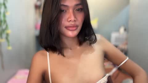 ANGEL-DONT FORGET TO THUMBS UP AND FOLLOW online show from February 3, 2025, 9:29 pm