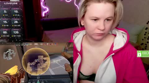 Snapshot of sunny_mood chatting on January 19, 2025, 1:32 am sunny mood online show from January 19, 2025, 1:32 am