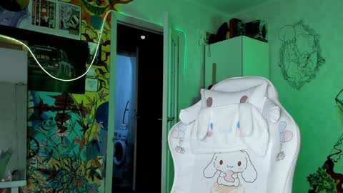 Sunny online show from December 6, 2024, 5:22 pm