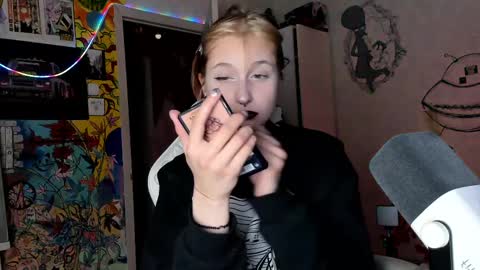 Sunny online show from February 18, 2025, 4:26 pm