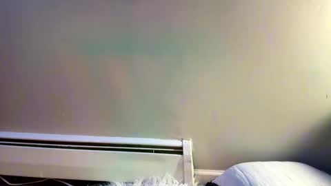 Sunny Valentine online show from March 13, 2026, 7:04 am