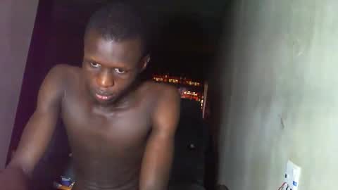 Sunnyblack2 online show from December 3, 2025, 11:08 am