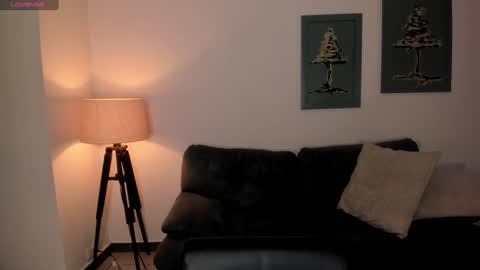 Snapshot of sunnyrivers_ chatting on January 13, 2025, 10:47 am Sunny Rivers online show from January 13, 2025, 10:47 am