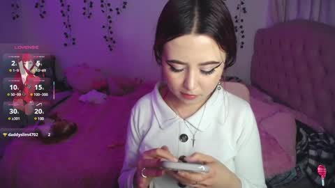 Sunset online show from March 5, 2025, 11:16 pm