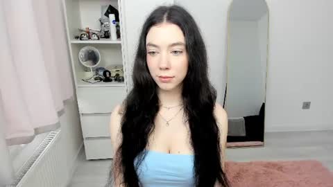 Snapshot of sunshine_bliss chatting on July 22, 2026, 3:26 pm sunshine_bliss online show from July 22, 2026, 3:26 pm