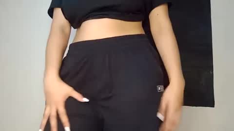 Annie online show from December 18, 2024, 5:48 am