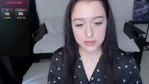 sunshine_j online show from October 21, 2025, 8:37 am