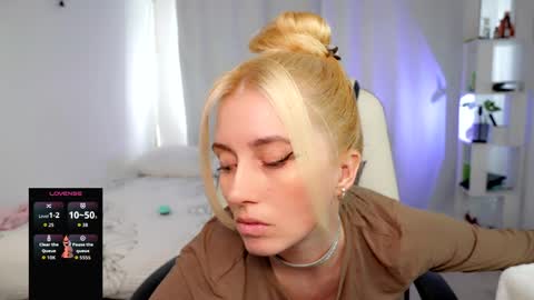 ANNApvt open full info in bio online show from April 7, 2026, 12:49 pm