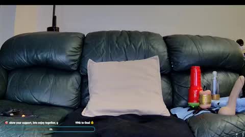 Thomas online show from November 16, 2025, 7:52 pm