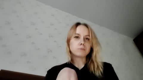 Snapshot of supereasyx chatting on January 27, 2025, 10:49 am Annie online show from January 27, 2025, 10:49 am