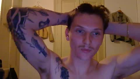 Ctrl My Body online show from December 22, 2025, 6:27 pm